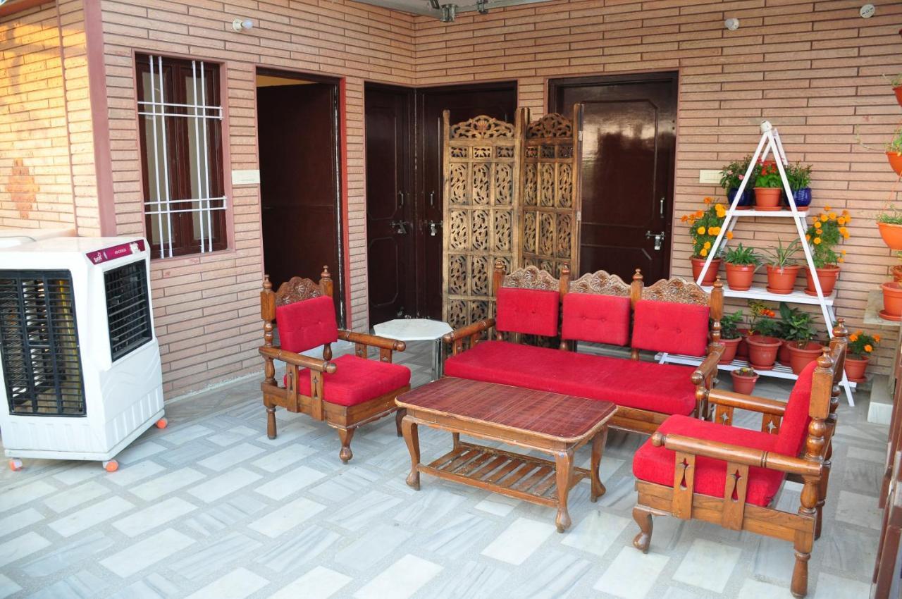 Michael'S Homestay Jaipur Eksteriør billede